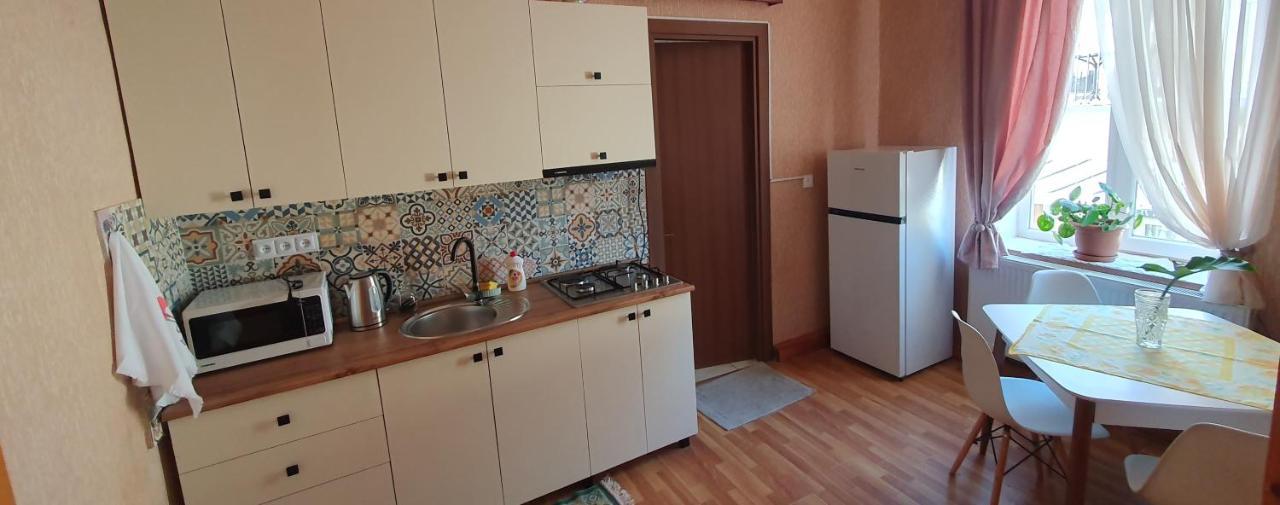 Bookinist Apartment Kutaissi Exterior foto